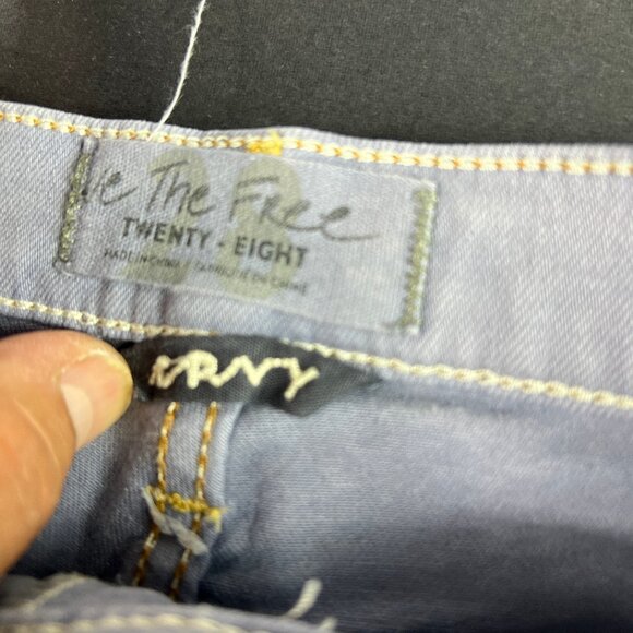 We The Free Jeans Women's 27x30* Curvy High Rise Flare Purple Faded Denim Tag 28 - Picture 8 of 16